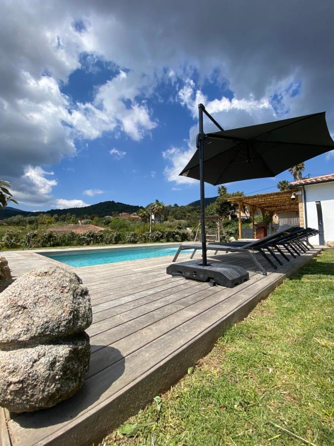 Villa De Charme Avec Piscine A Ajaccio Алата Экстерьер фото